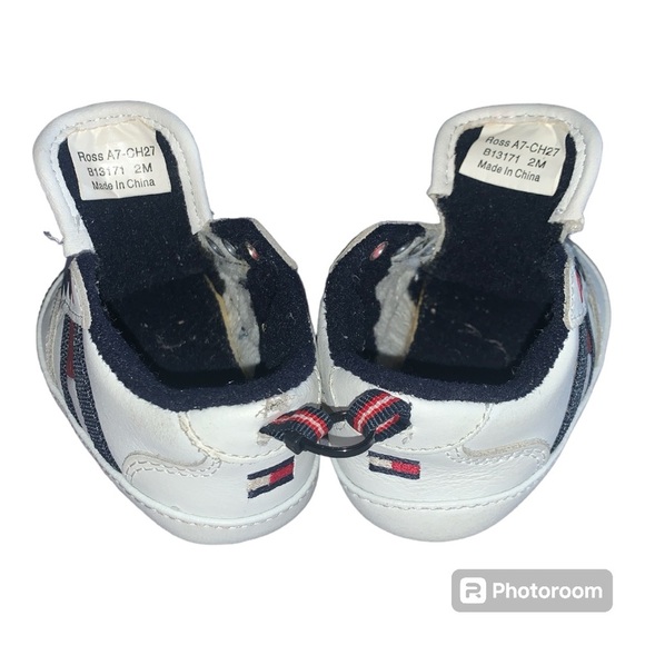 TOMMY HILFIGER INFANT SNEAKERS - Picture 2 of 4